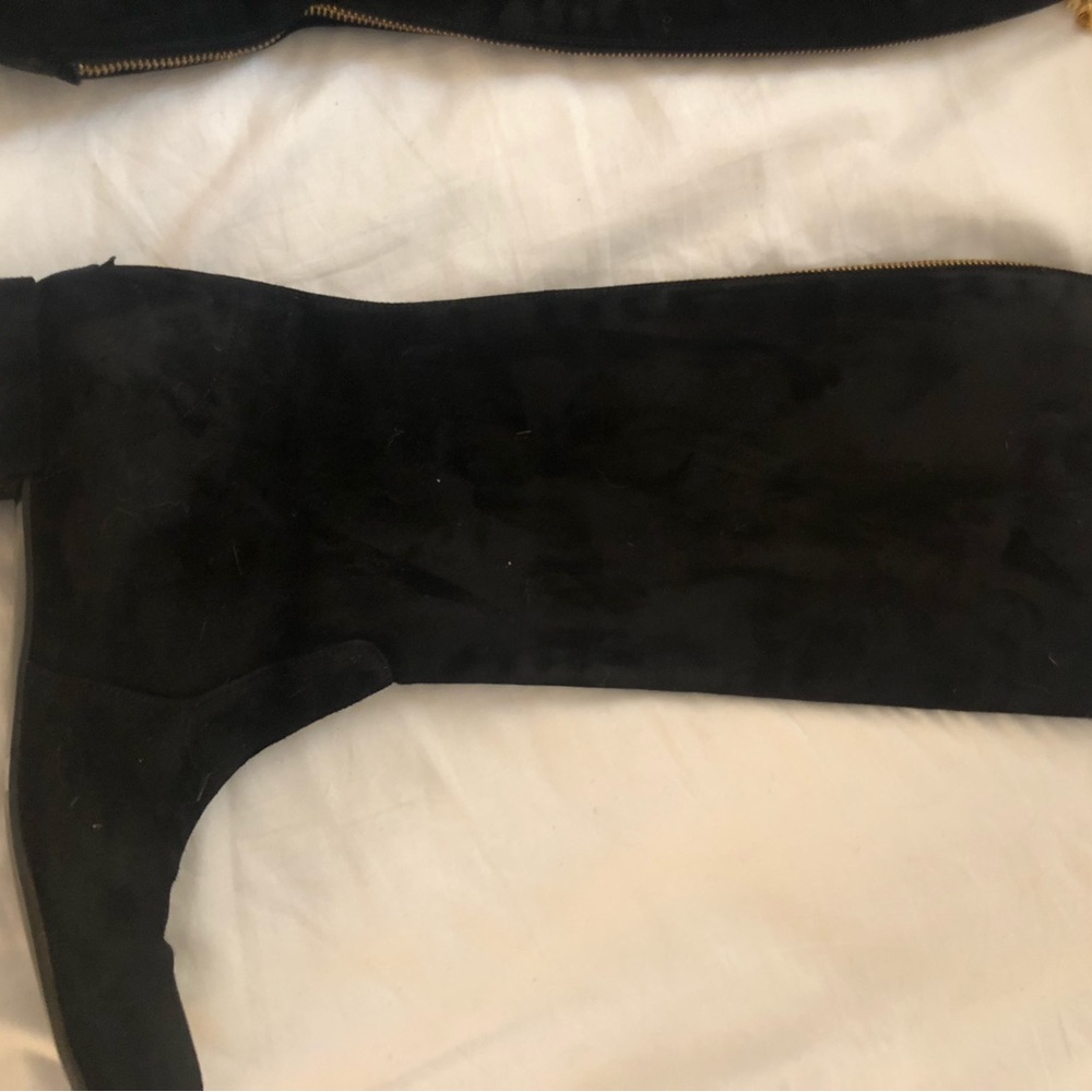 Excellent condition black Prada boots. Size 37 - Picture 4 of 5